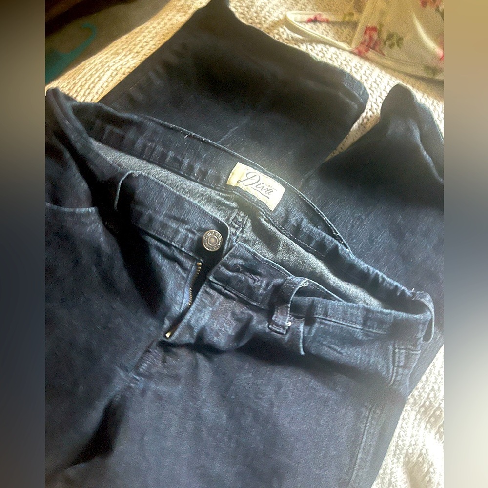 dark blue low rise vintage jeans